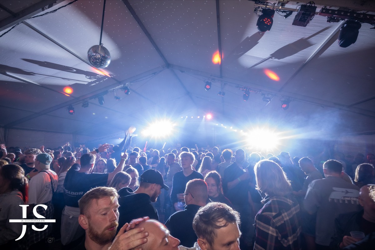 Impression von der Bullendorfer DJ Night 2025