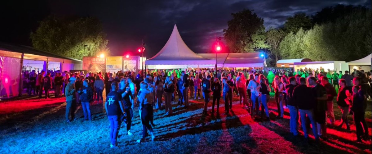 Open-Air-Gelände der Bullendorfer DJ Night 2024